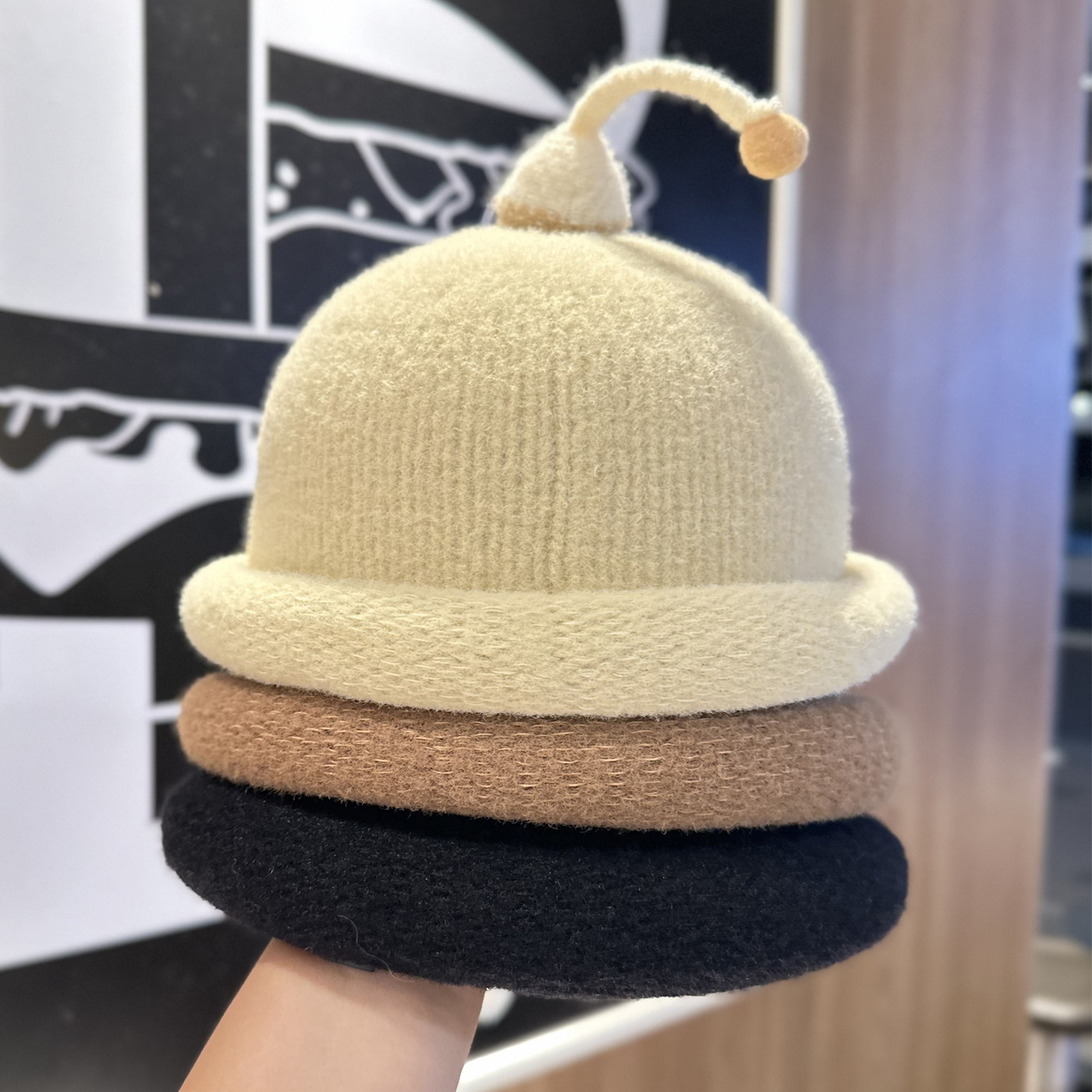 Playful Big-Eyed Garlic Knitte - Beanie Cuffed Knit incelemesi ve fiyatı